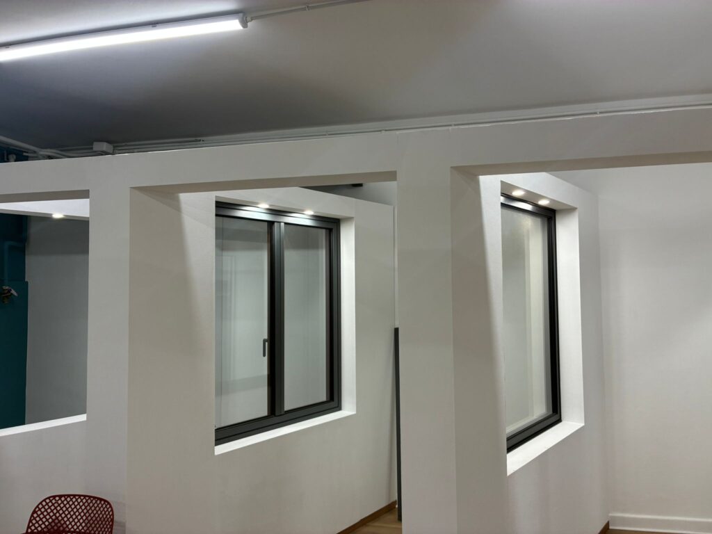 éclairage de portes et de fenêtres